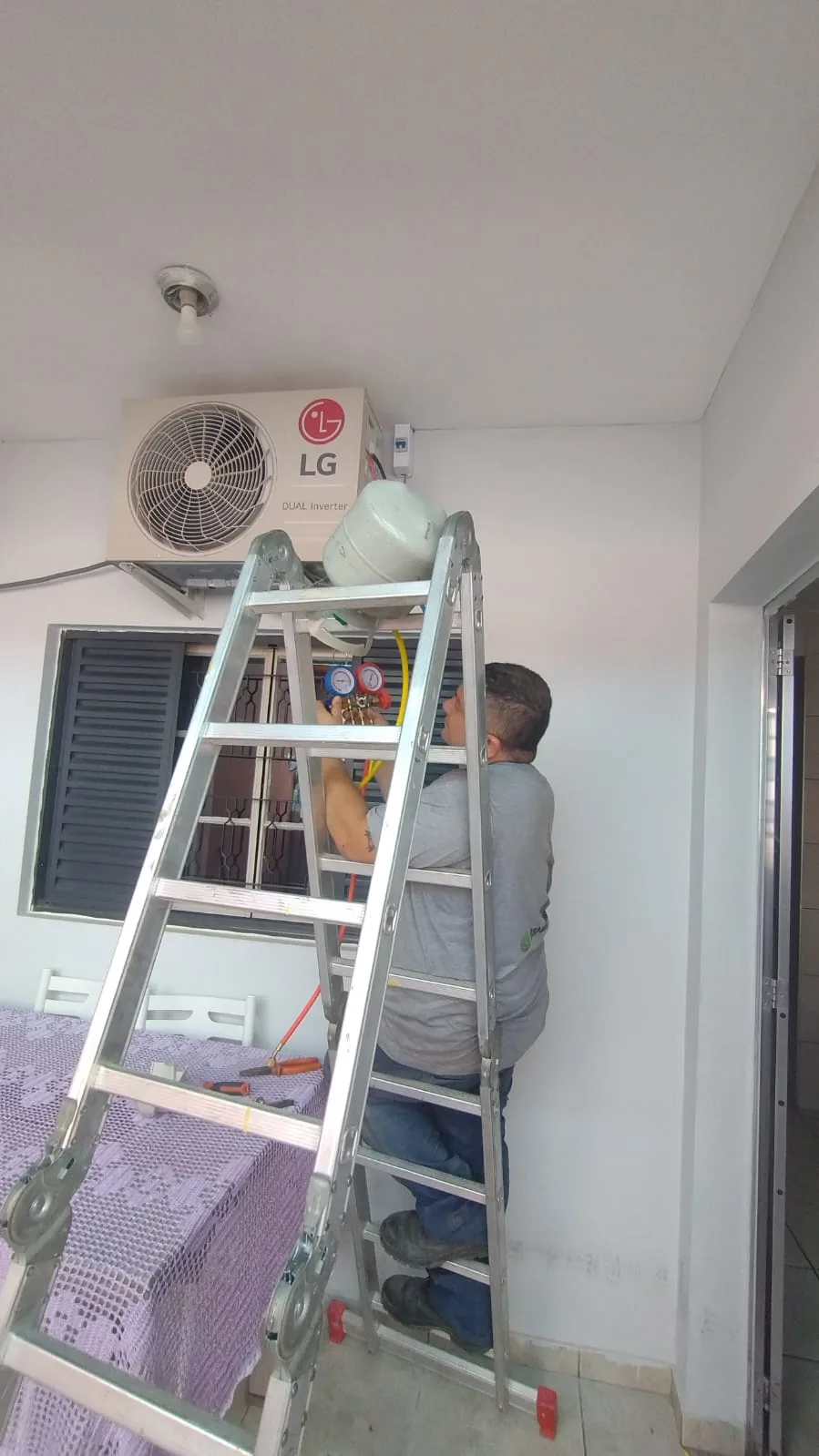 Ar-condicionado Samsung instalado em apartamento