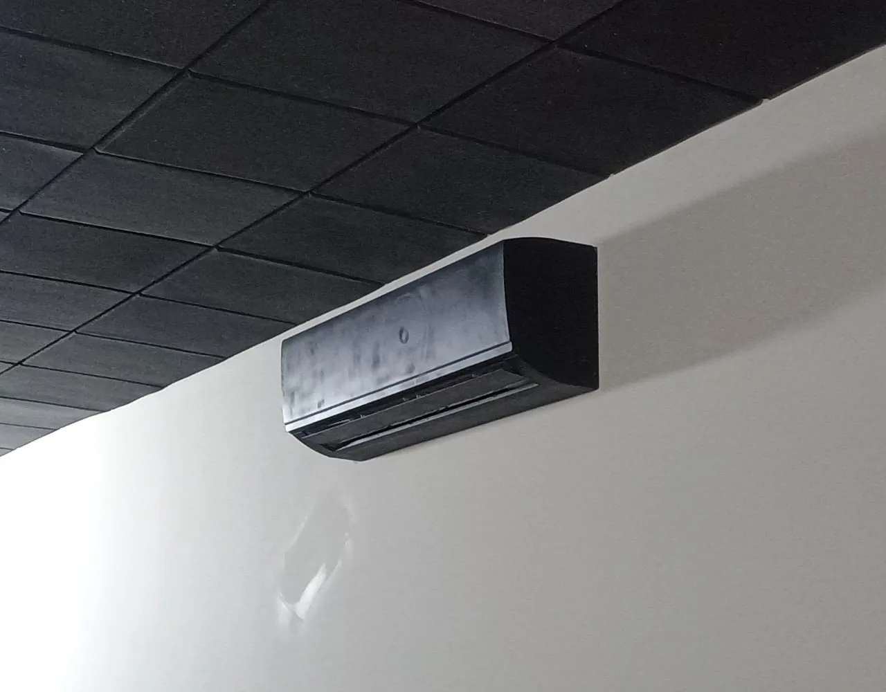Instalação de ar-condicionado em residência térrea
